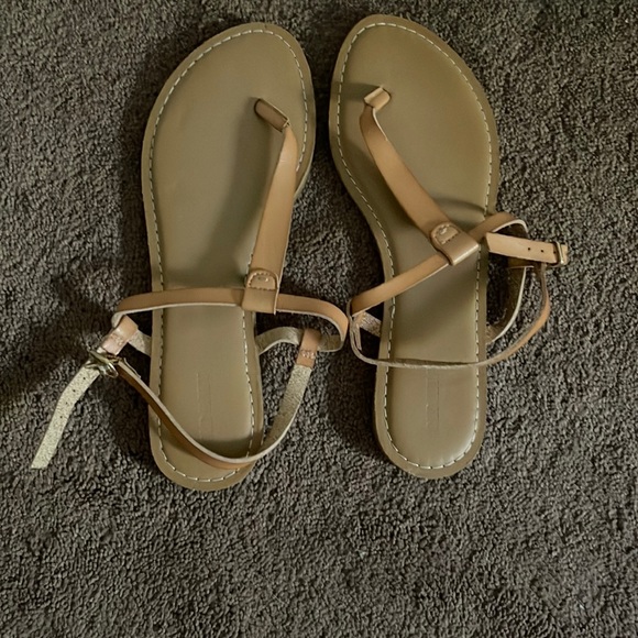 Brand new light brown sandals - Picture 1 of 4